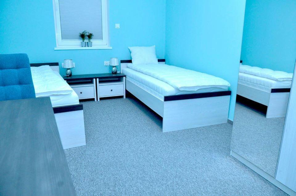 Pokoje, Apartamenty, Restauracja Marcus Oborniki Bagian luar foto